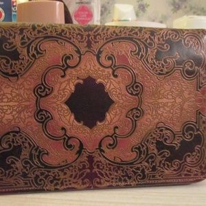 70 YEAR OLD WALLET / CLUTCH